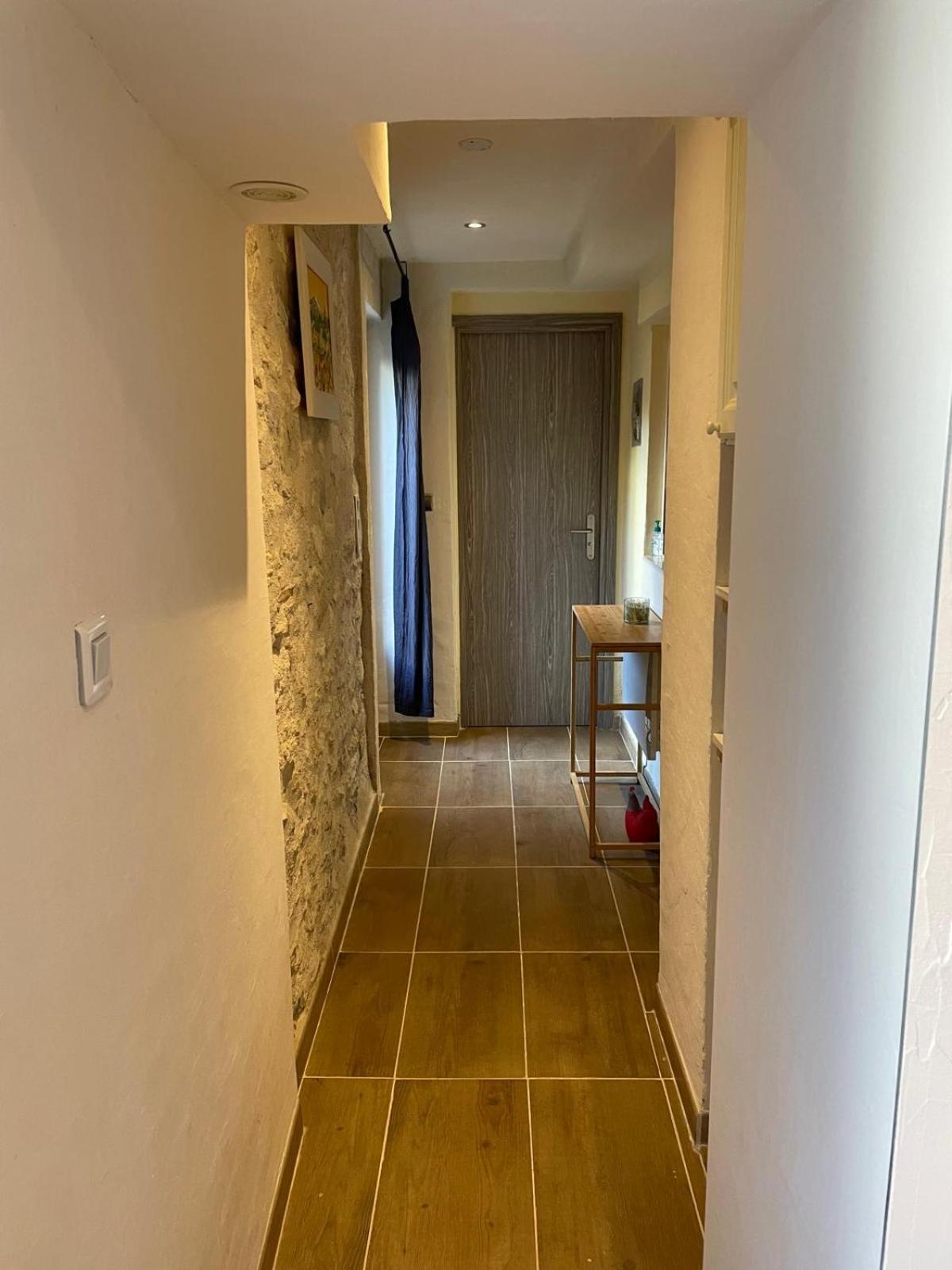 Appartement De Plain-Pied Avec Jardin Avignon Exterior foto